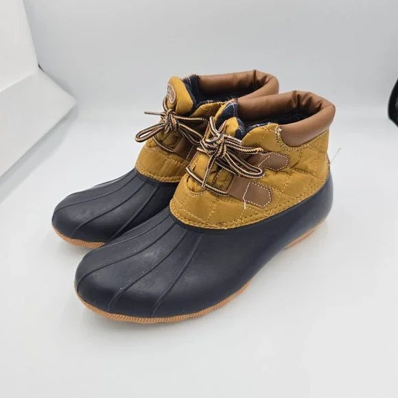 Skechers | Shoes | Skechers Duck Boots Ankle Winter Quilted Lace Up Brown  Black Size | Poshmark